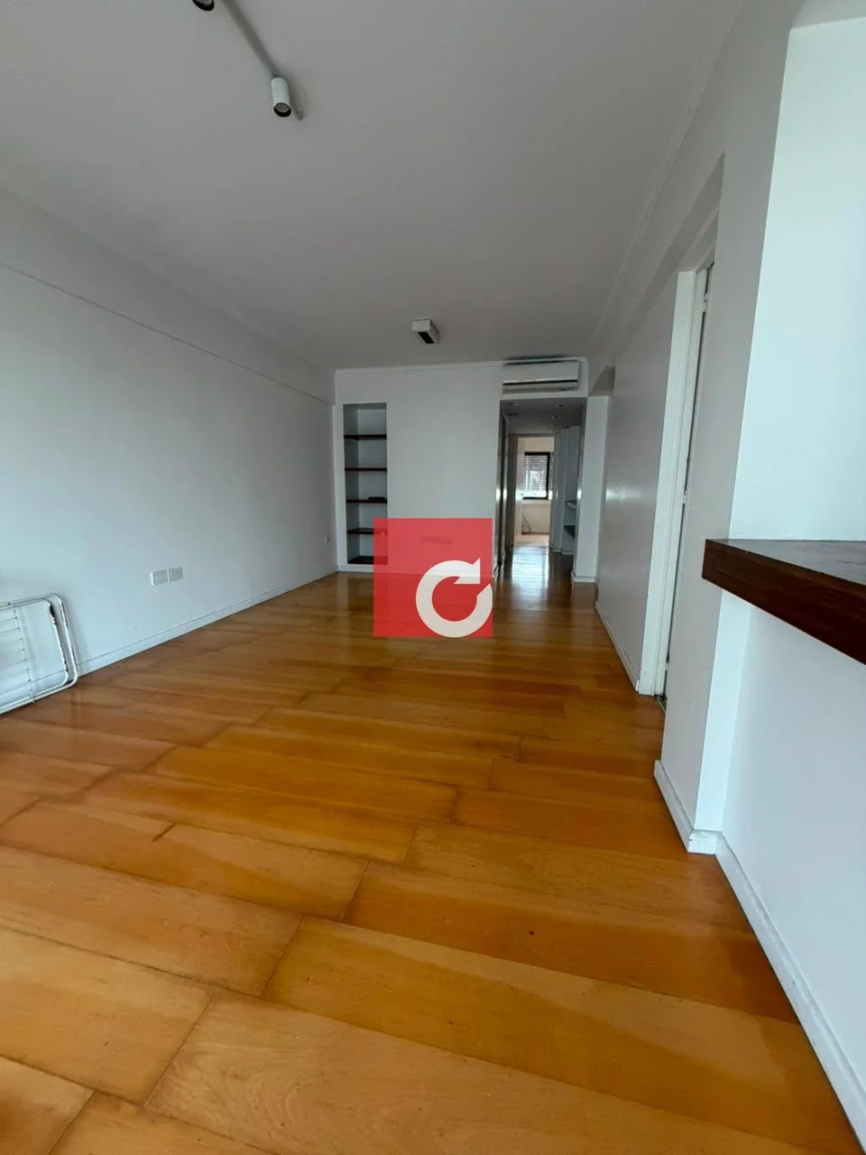 Departamento en alquiler de dos dormitorios c/ cochera en La Plata - Imagen 3
