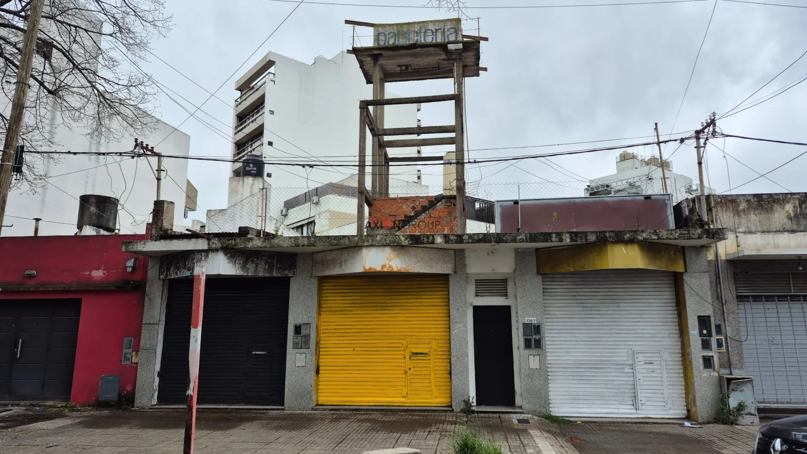 Calle 41 e/ 22 y 23 - LOCALES y DEPTO - Imagen 1