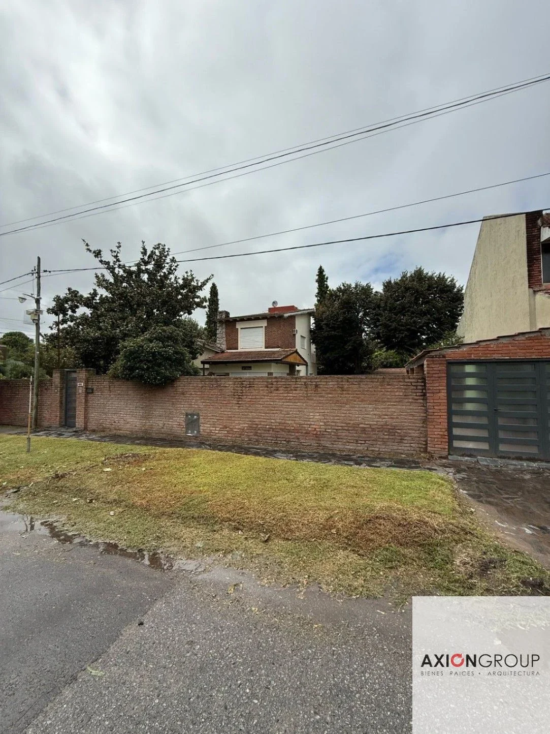 Casa en alquiler de 3 dormitorios c/ cochera en Villa Elisa - Imagen 2