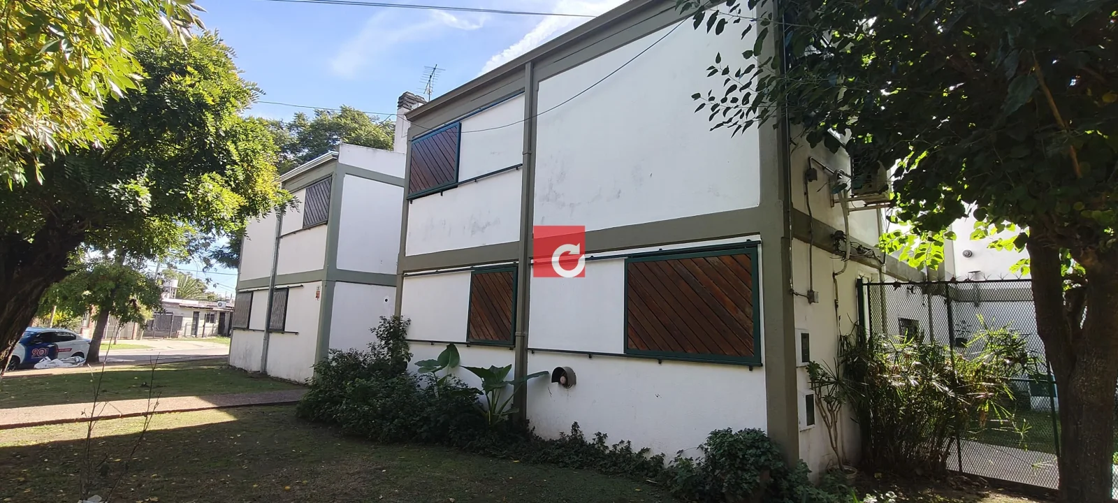 15 Esquina 529-Dúplex en venta c/ cochera en Tolosa - Imagen 1