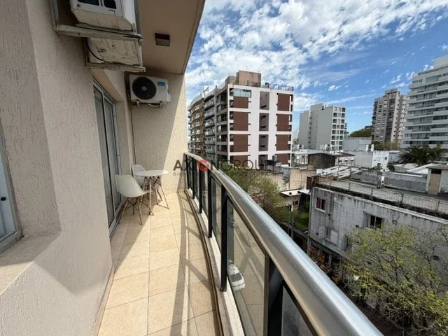 Departamento en alquiler c/ cochera en La Plata - Imagen 5