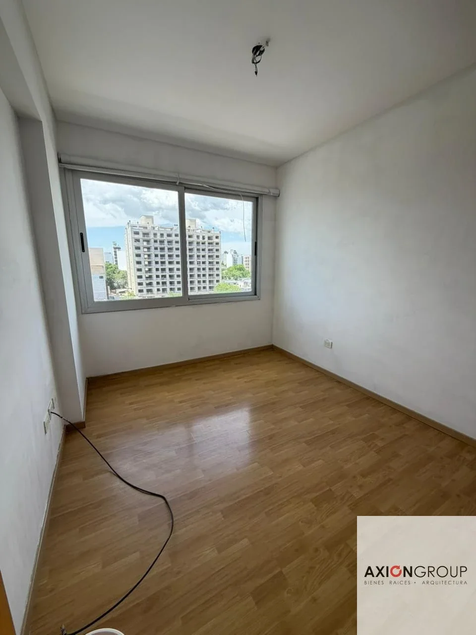 Departamento en alquiler 2 dormitorios c/ cochera 40 esquina 13 en La Plata - Imagen 5