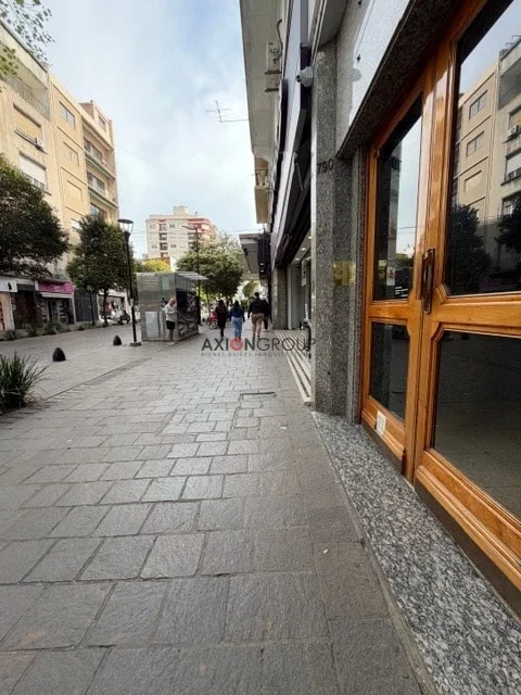 Departamento de 2 Dormitorios Reciclado a Nuevo en venta en La Plata - Imagen 1
