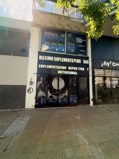 Local comercial en alquiler ubicado en La Plata - Imagen 1