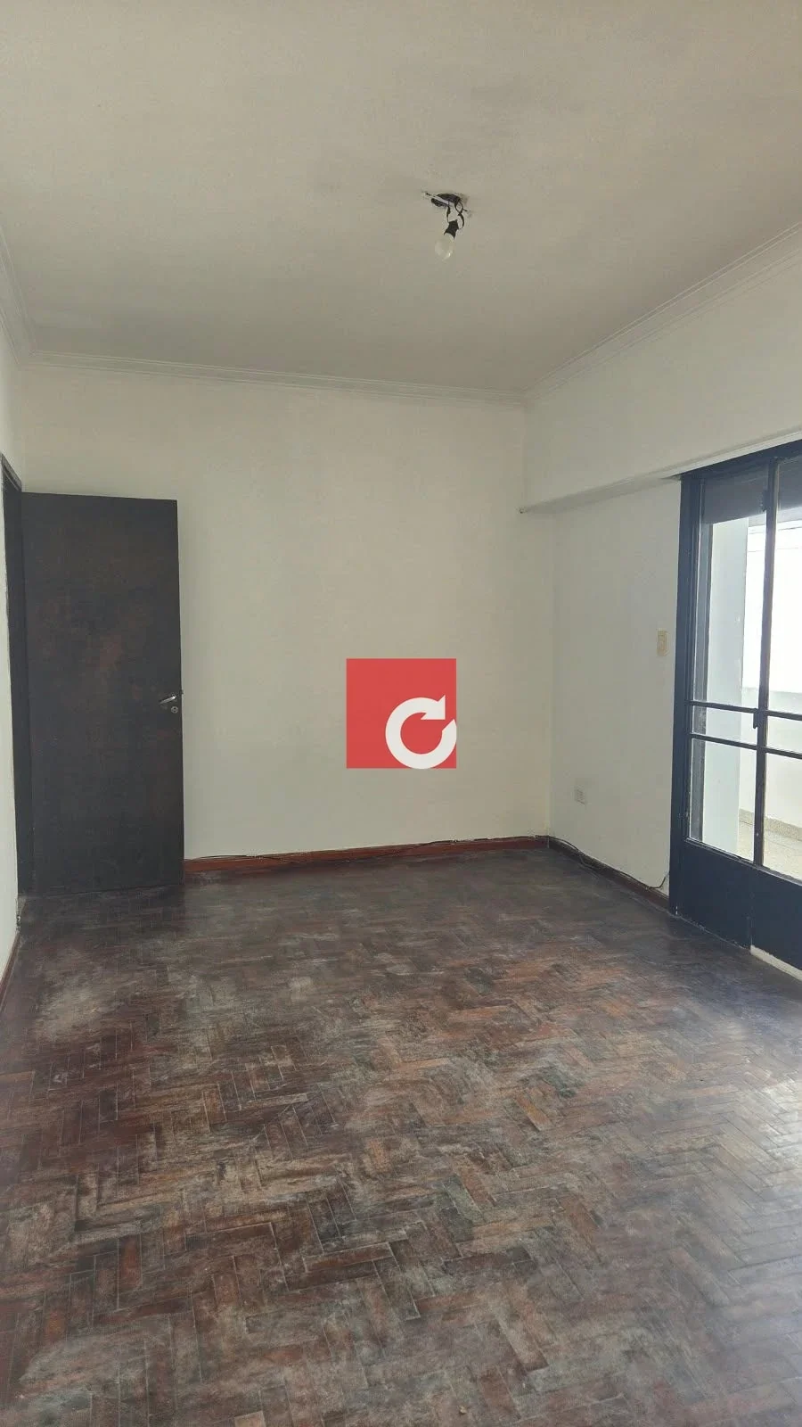 Departamento de dos dormitorios en alquiler en 18 46 y 47 en La Plata - Imagen 2