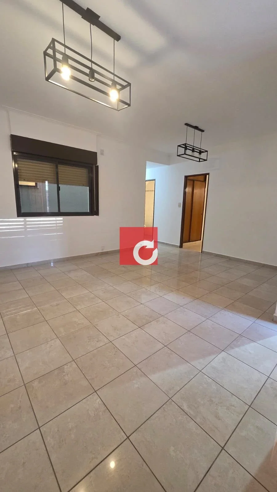 USO PROFESIONAL - CASA DE 3 HABITACIONES - 47 e 17 y 18 - Imagen 4