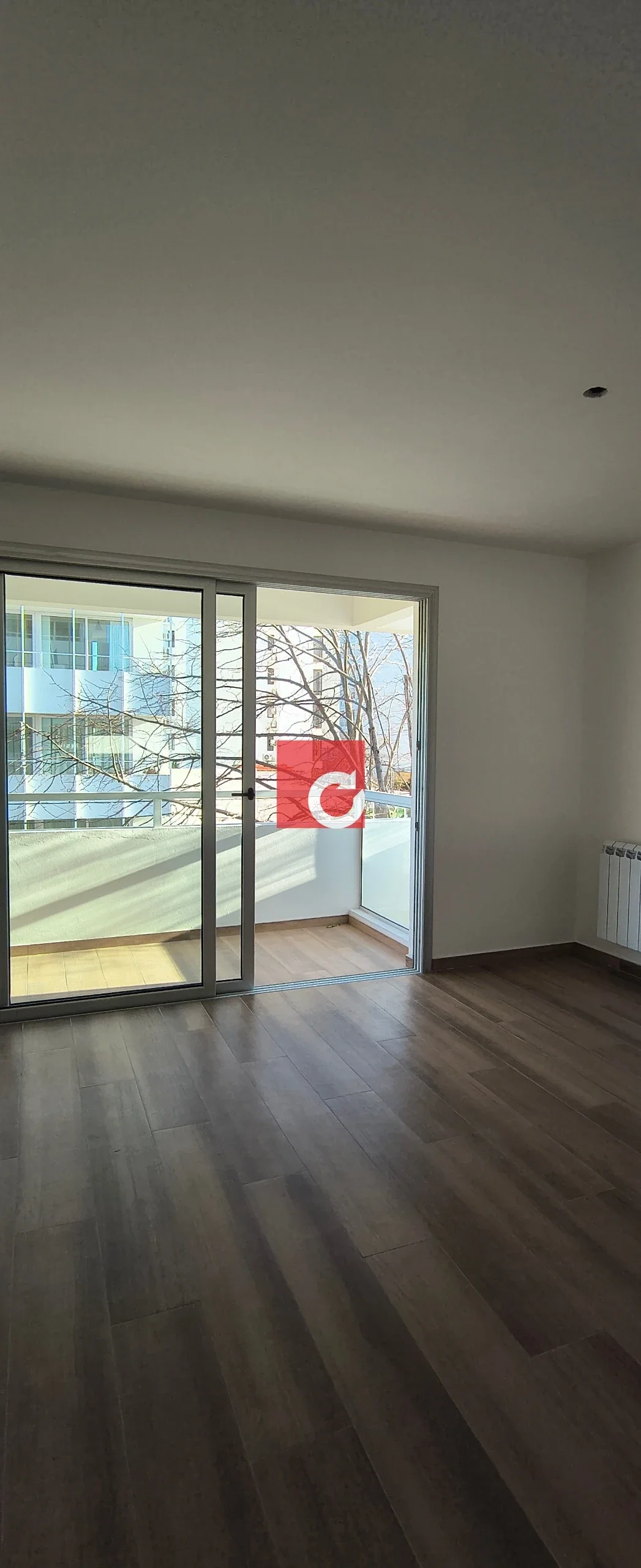23 E/50 y 51-Depto de categoría de un dormitorio en suite. Parque San Martín - Imagen 5
