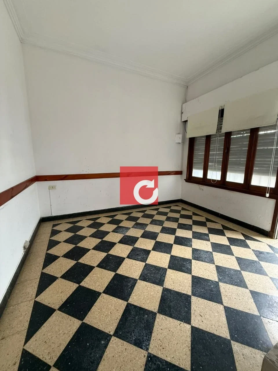 Casa en alquiler de 2 dormitorios en Berisso - Imagen 2