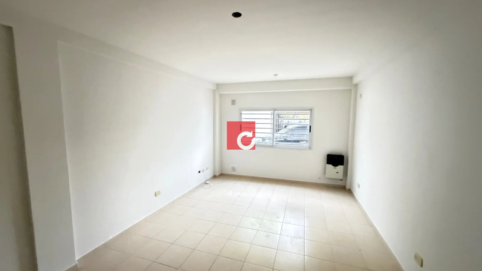 37 e/ 19 y 20 - MONOAMBIENTE EN ALQUILER - Imagen 3