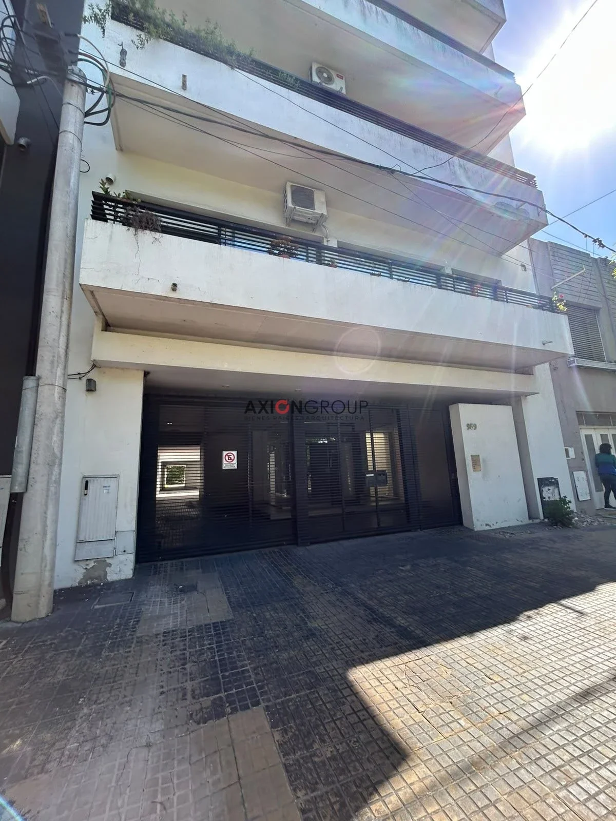 Departamento en venta c/ cochera en La Plata - Imagen 2