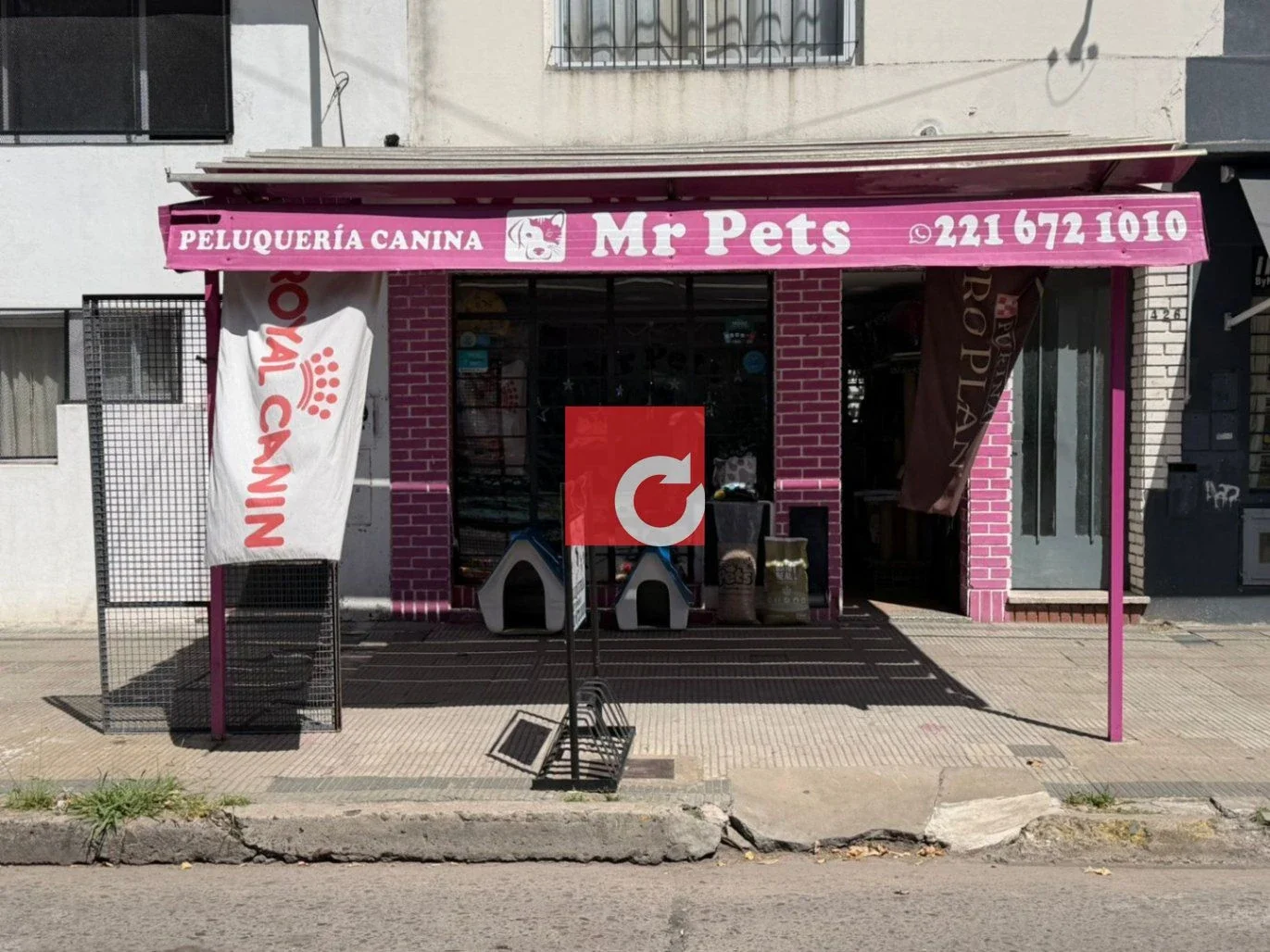 Local comercial en venta ubicado en La Plata - Imagen 4