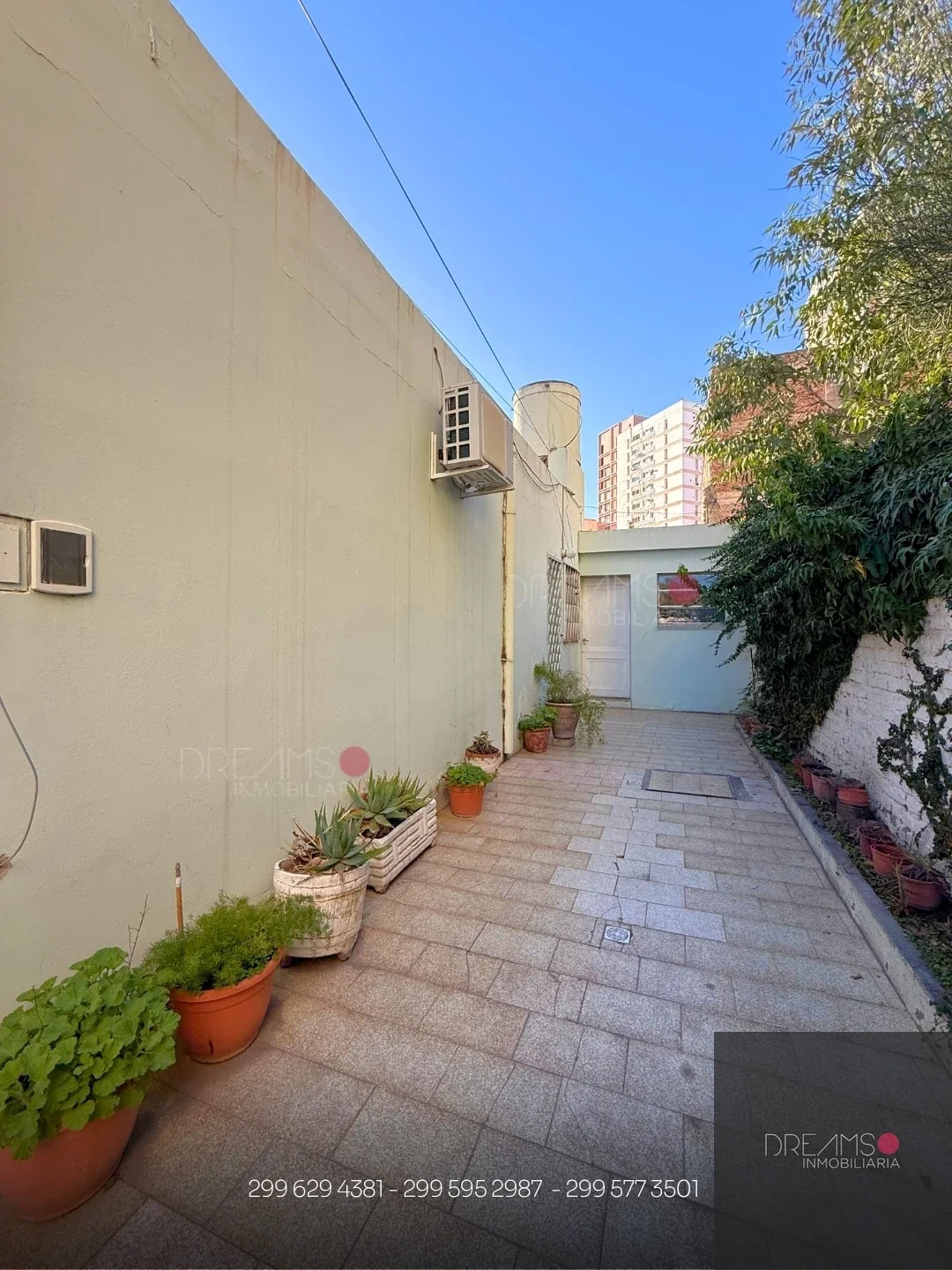 Casa en alquiler c/ cochera en Área Centro Este - Imagen 4