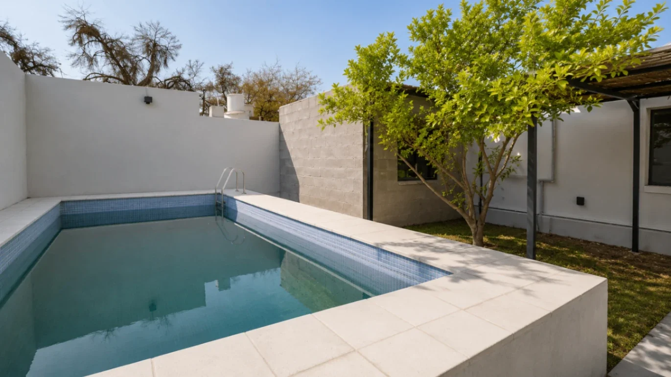 Casa en 1 Planta Capital | 4 Dormitorios, Piscina y Cochera Doble - Imagen 5