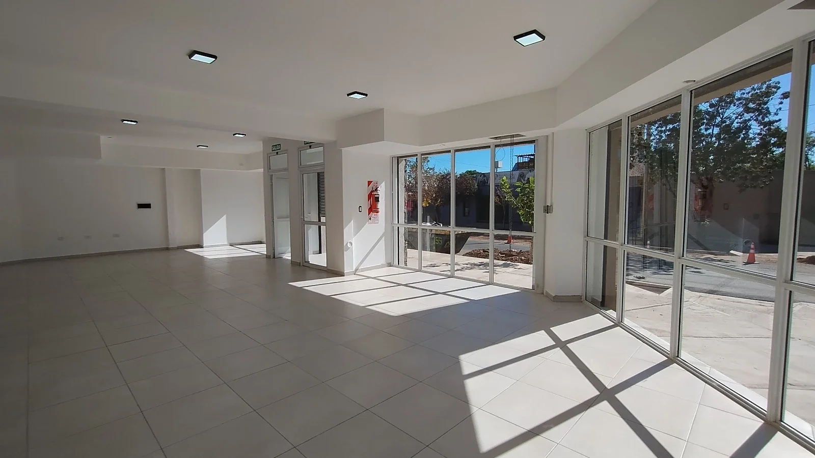 Local comercial en alquiler ubicado en Villa Nueva - Imagen 5