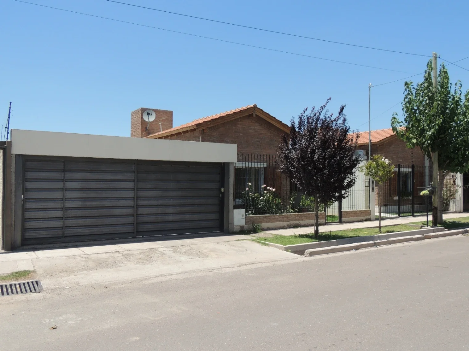 CASA EN ALQUILER B° SEMIPRIVADO - Imagen 2
