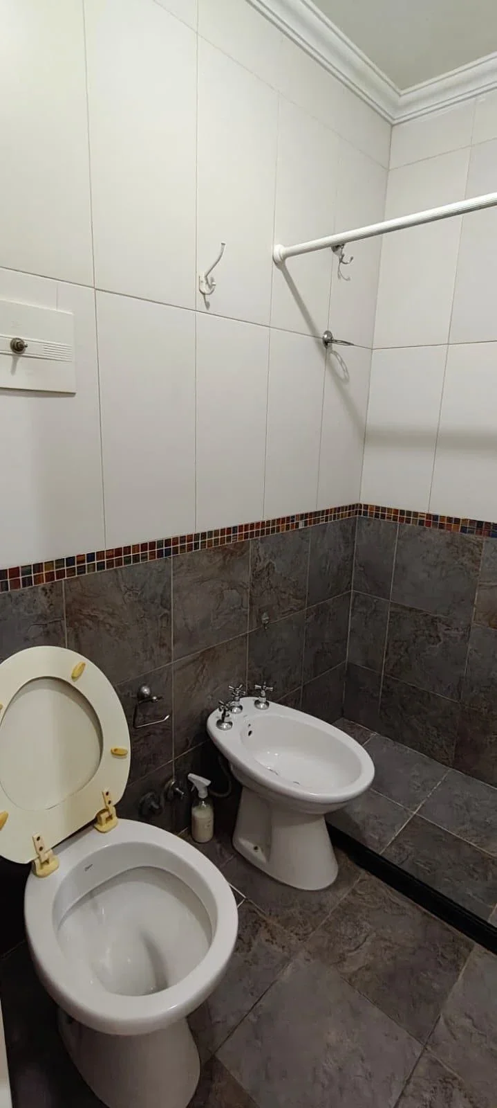 Departamento en alquiler c/ cochera en Villa Bosch - Imagen 2