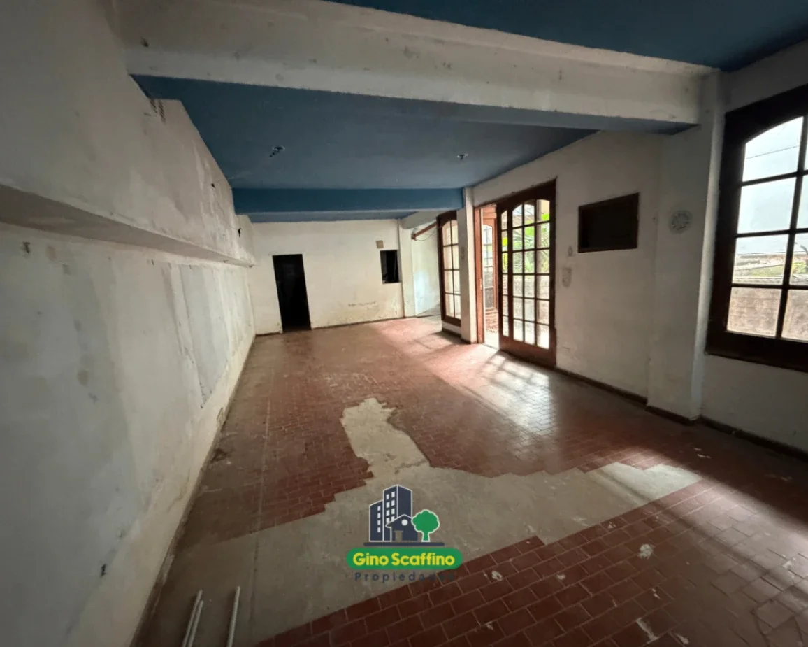 Local comercial en alquiler frente al Banco Santander en General Rodríguez - Imagen 4