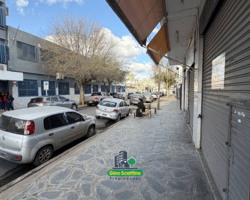 Local comercial en alquiler Frente a Colegio Evangelico, en Grand Bourg - Imagen 3