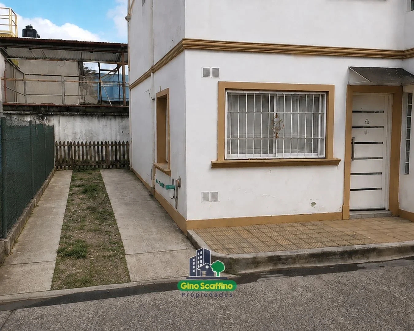 Alquiler de triplex c/cochera en San Miguel - Imagen 2