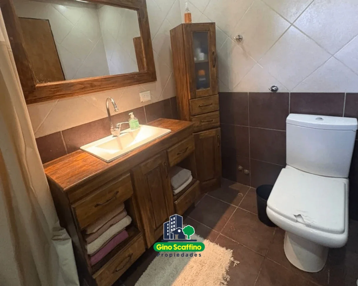 Casa 3 ambientes en alquiler c/ cochera y pileta en General Rodríguez - Imagen 4