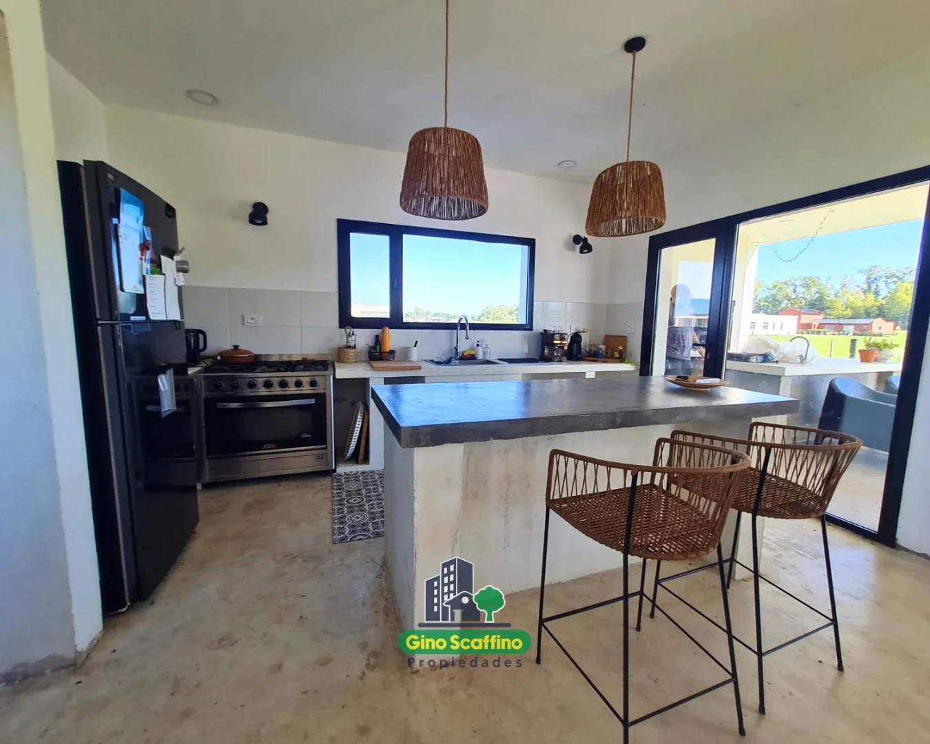 Casa en venta c/ cochera en Villa Ruiz - Imagen 3