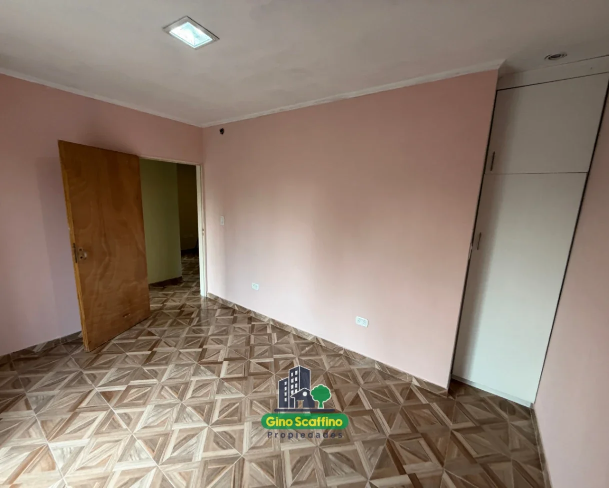 Casa en alquiler en el centro de General Rodríguez, Buenos Aires - Imagen 4