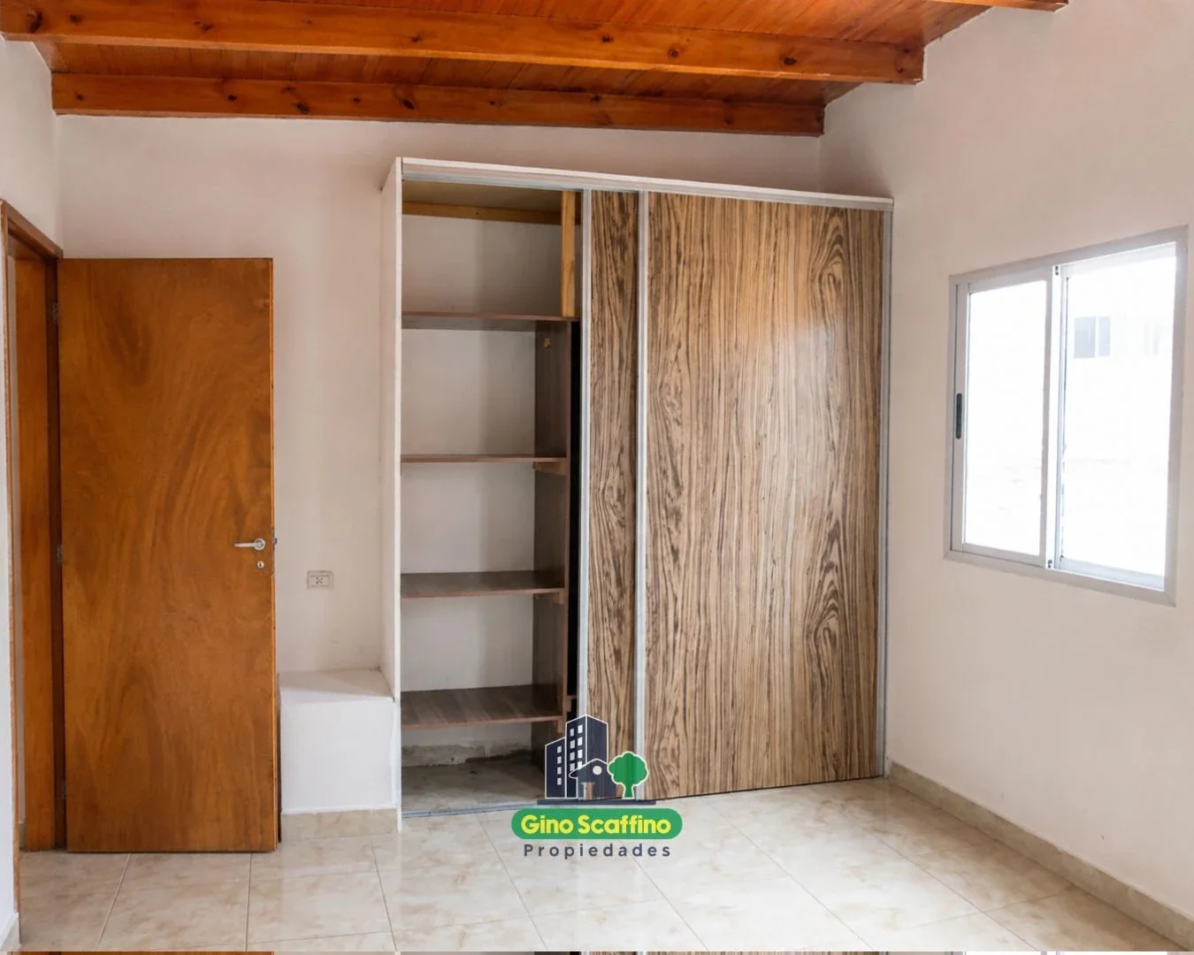 Alquiler de triplex c/cochera en San Miguel - Imagen 5