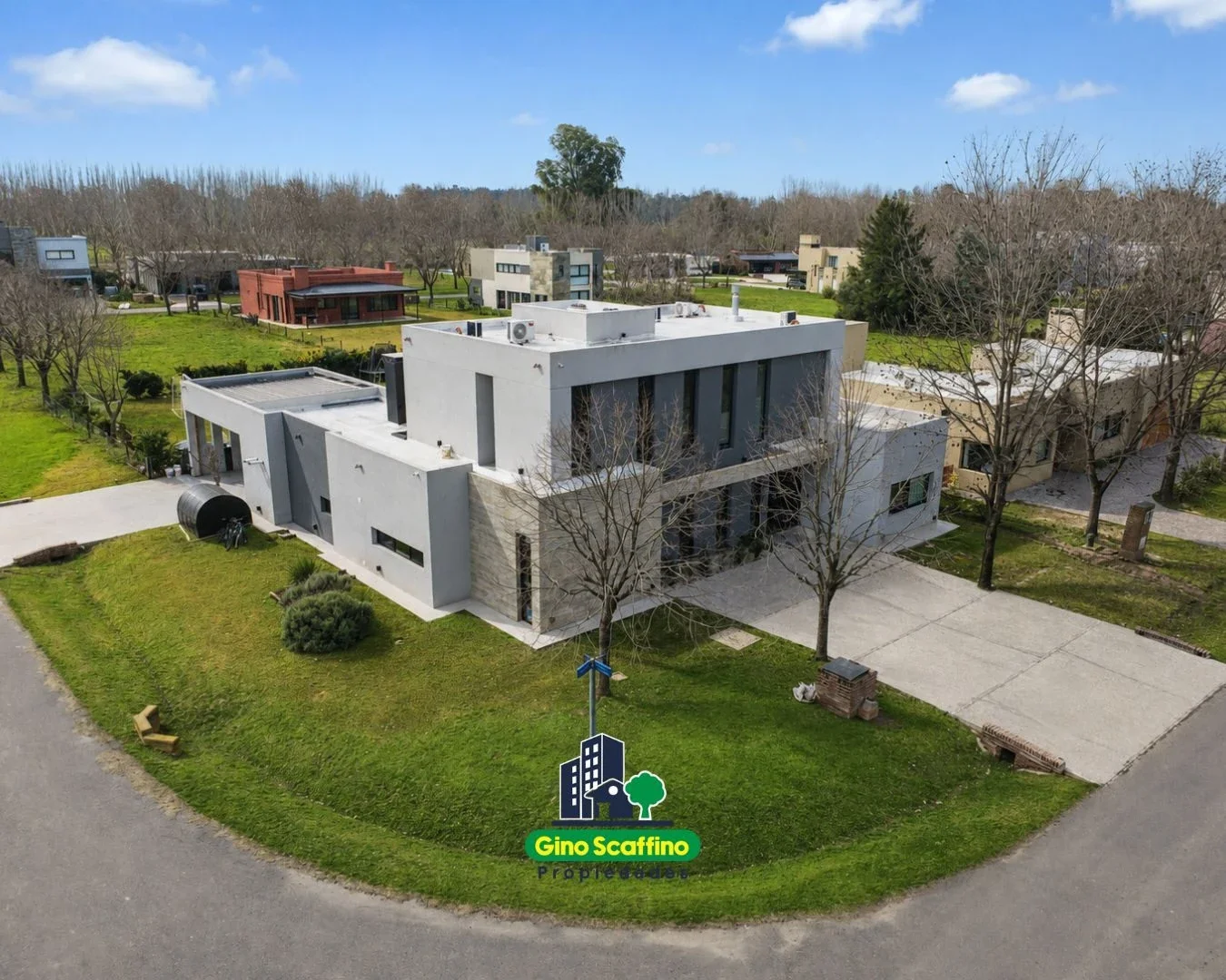 Casa en venta El Nacional Club de Campo en General Rodríguez - Imagen 1