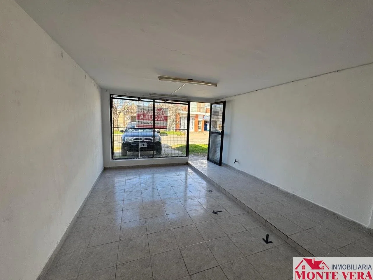 Local comercial en alquiler ubicado en Monte Vera - Imagen 2