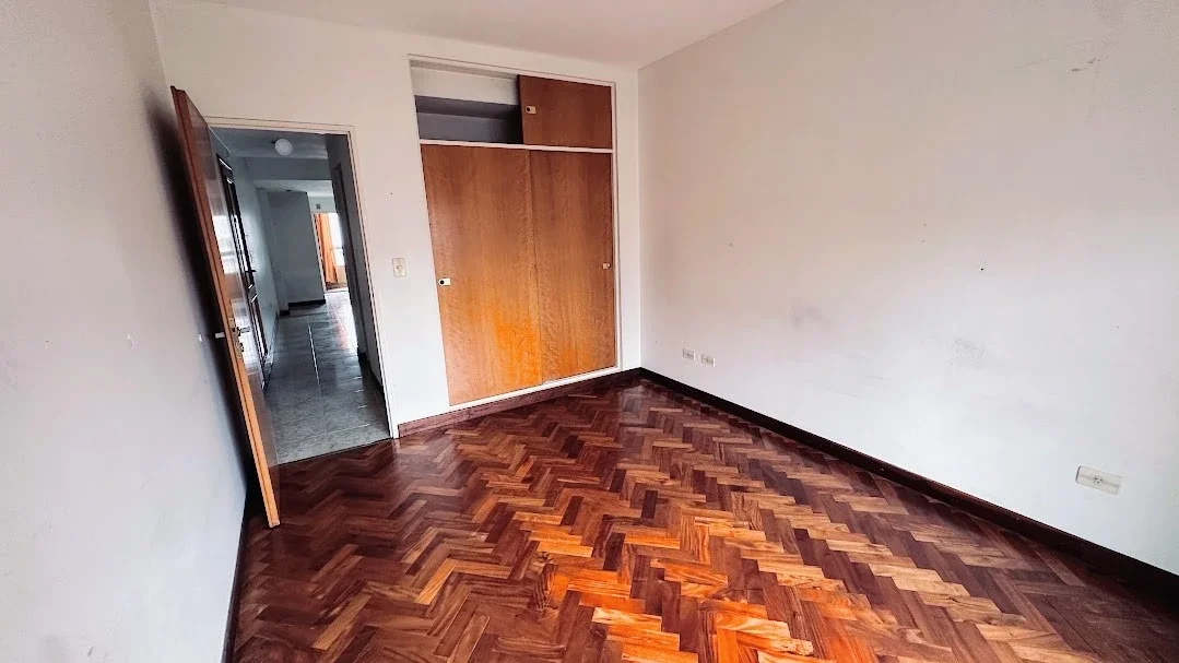 Departamento en alquiler c/ cochera en Parque Avellaneda - Imagen 5