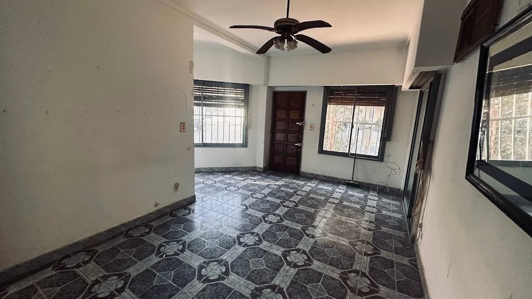 PH en venta c/ cochera en Liniers - Imagen 3