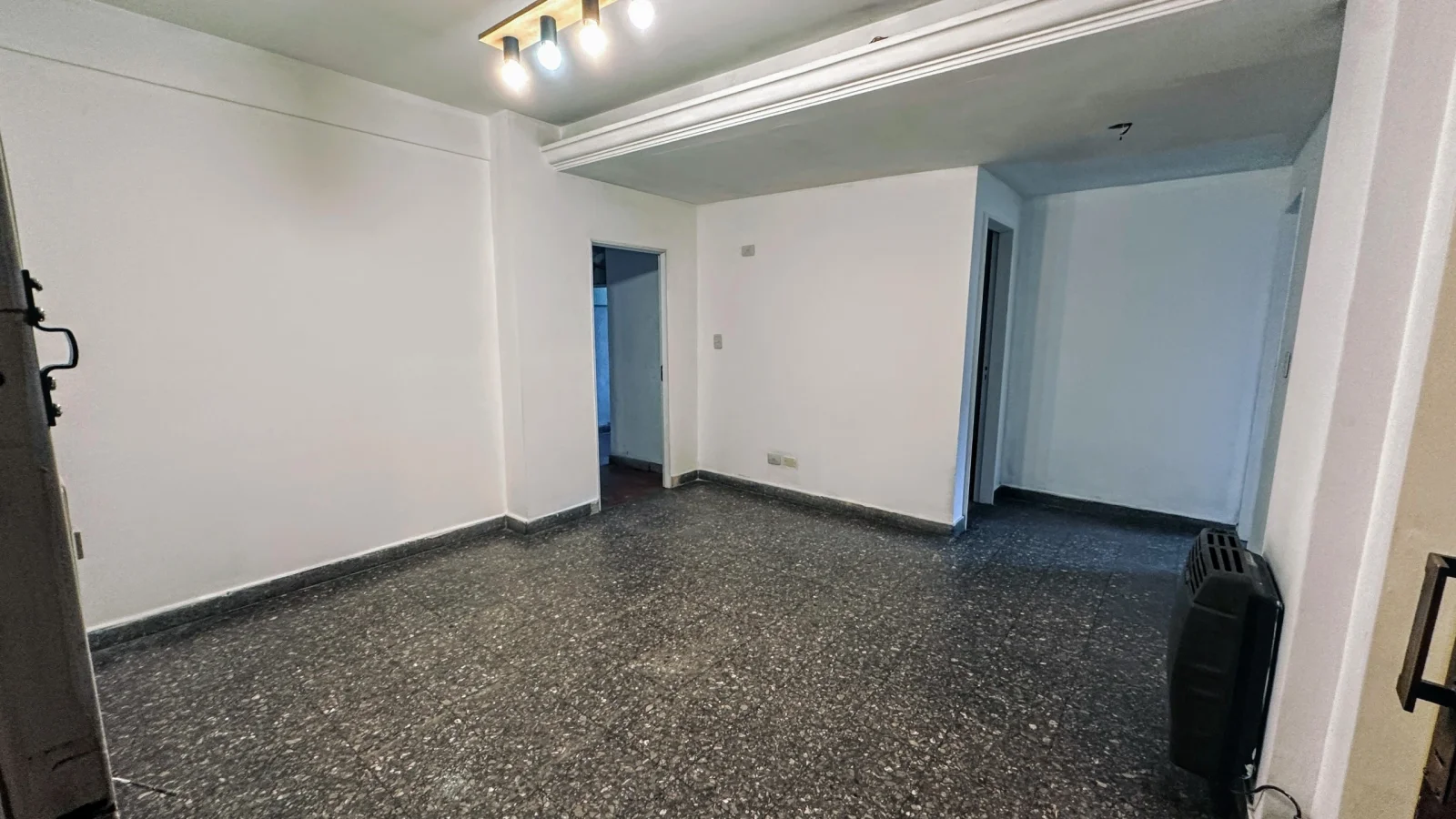 Departamento en alquiler en Floresta - Imagen 3