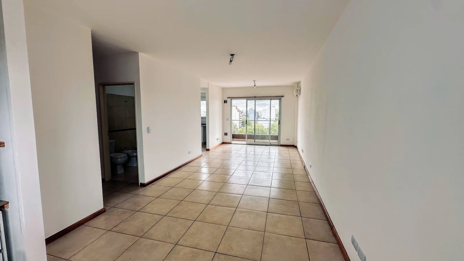 Departamento en alquiler en Floresta - Imagen 3