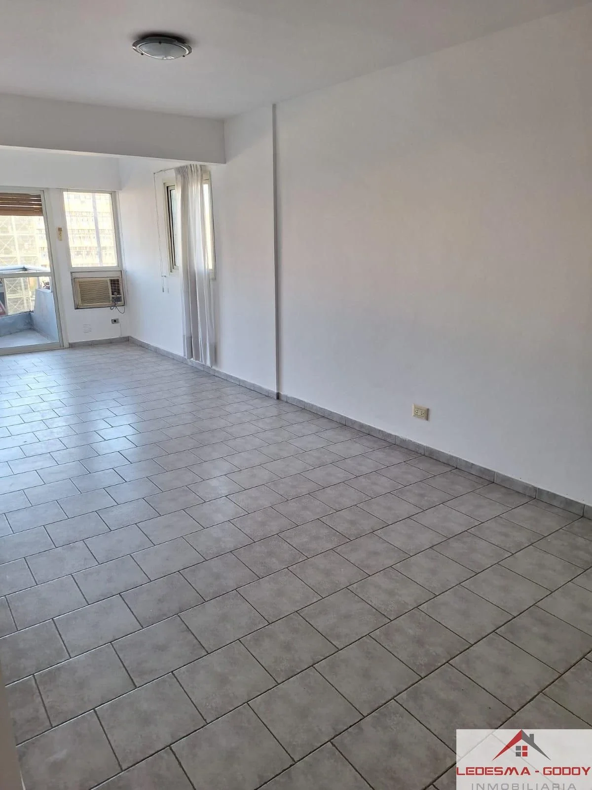 Departamento en alquiler de 2 dormitorios en Centro - Imagen 5