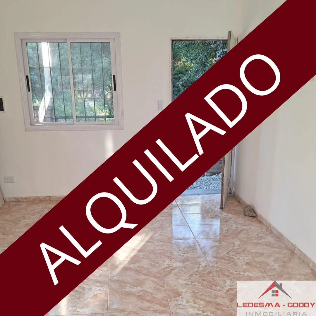 Casa en alquiler c/ cochera en Valle Hermoso - Imagen 1
