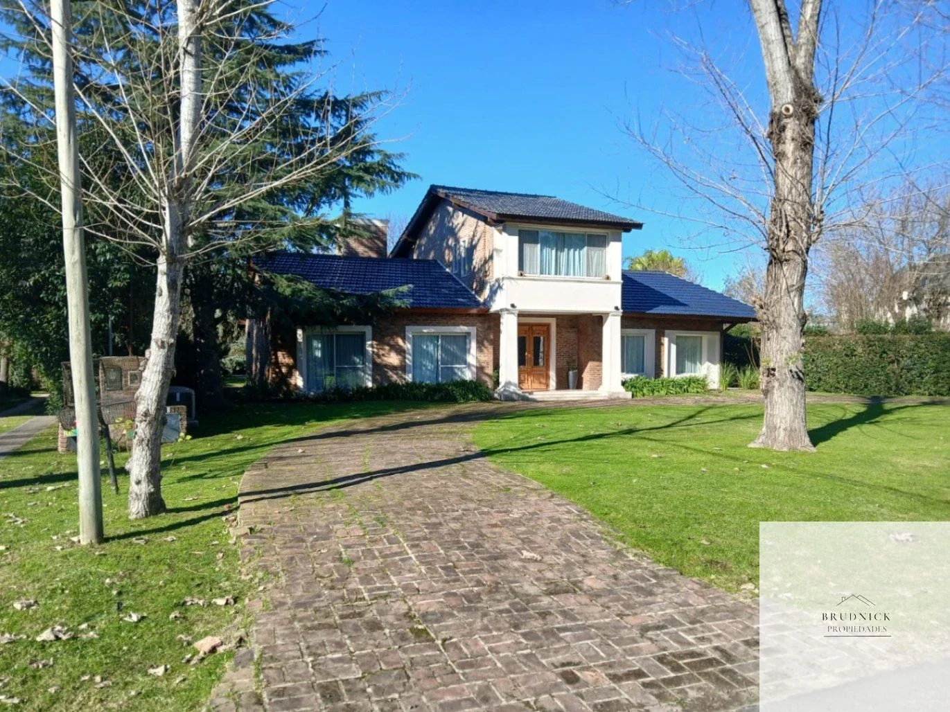 CASA EN VENTA DE 5 DORMITORIOS Y PILETA EN LA MARTONA – UF 850 - Imagen 3