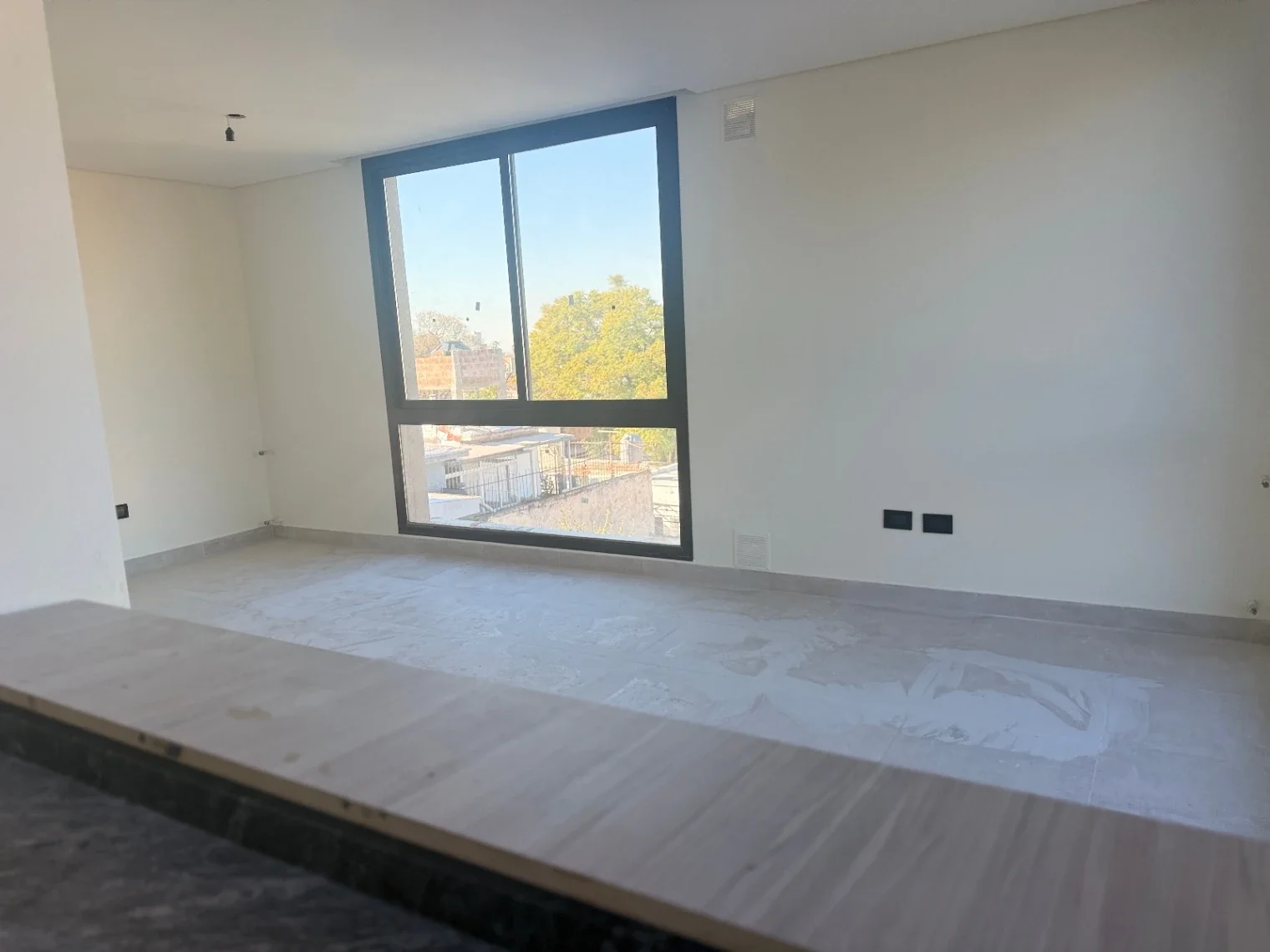 Departamento 2 Dormitorios En Venta Mendoza  Con Cochera –a – 82 m² Contrafrente - Imagen 3