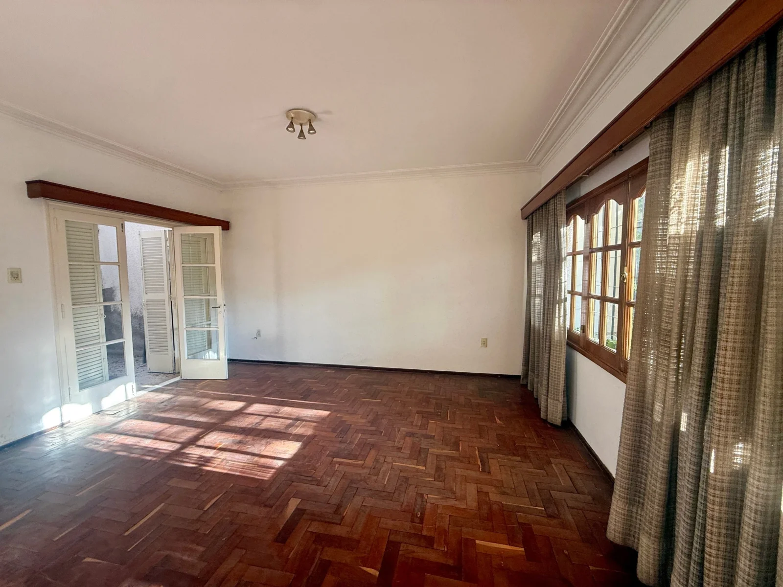 Casa en PH en una planta – 3 dorm + dependencia – Apta crédito – Bombal - Imagen 5