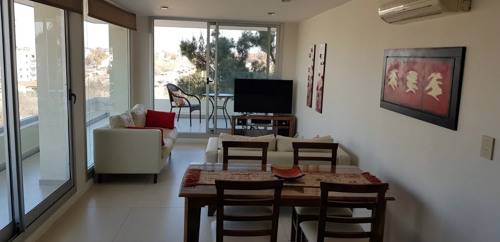 Departamento en alquiler c/ cochera en Godoy Cruz - Imagen 2