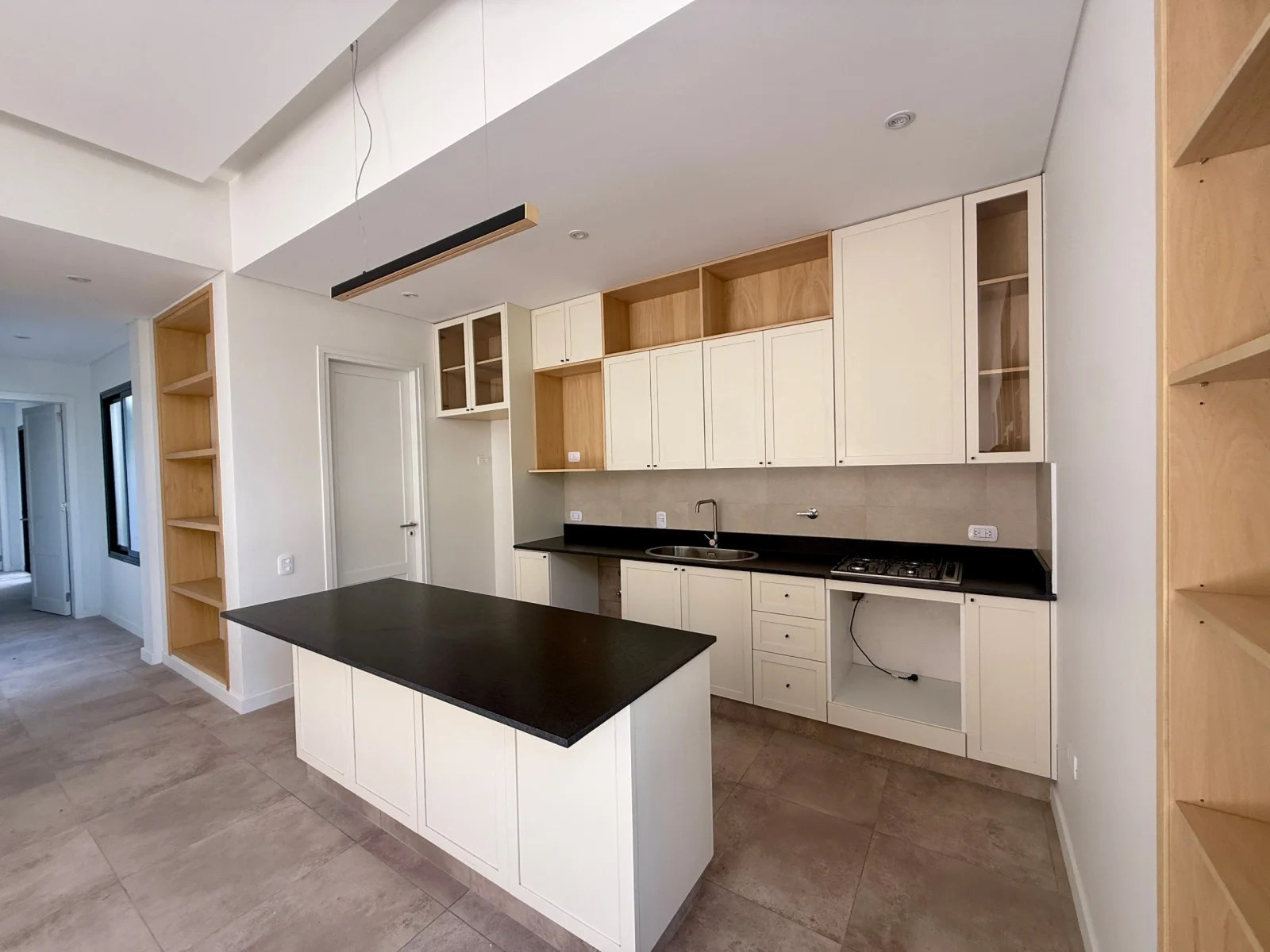 Casa en venta c/ cochera en Luján de Cuyo - Imagen 4