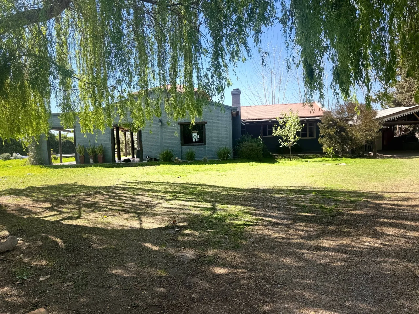 Casa 3 Dormitorios con Pileta en Barrio Cerrado, Guaymallén - Imagen 1