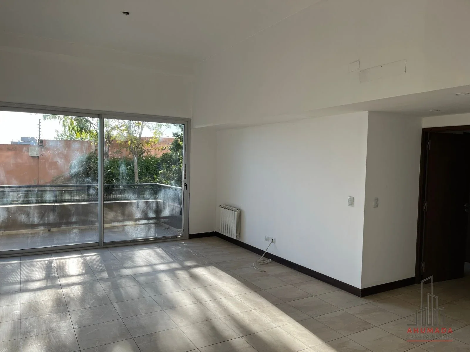 Departamento en alquiler c/ cochera en Torres Karakorum - Sexta sección - Imagen 2