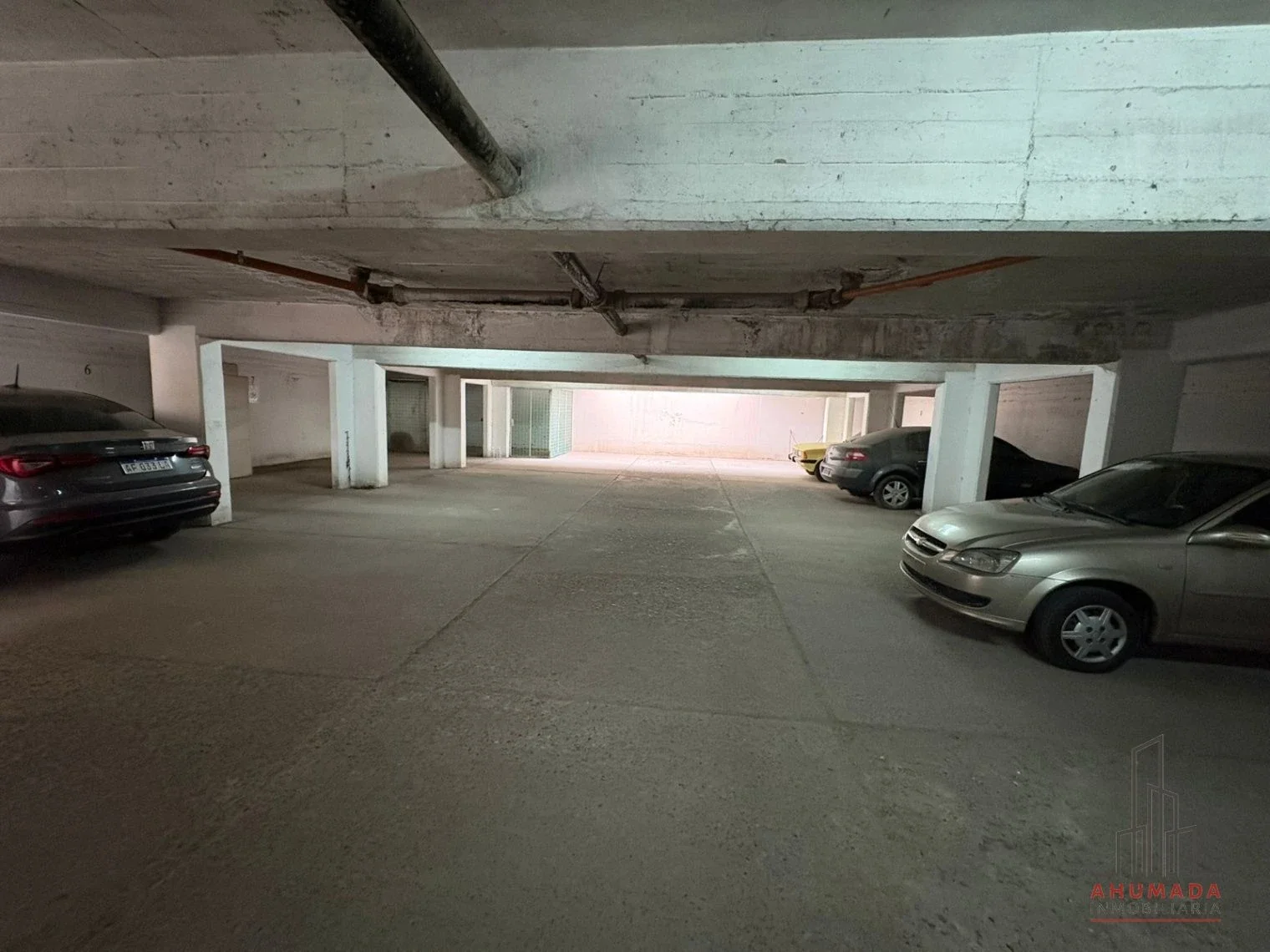 Cochera cubierta  en venta en el Centro de Mendoza - Imagen 4