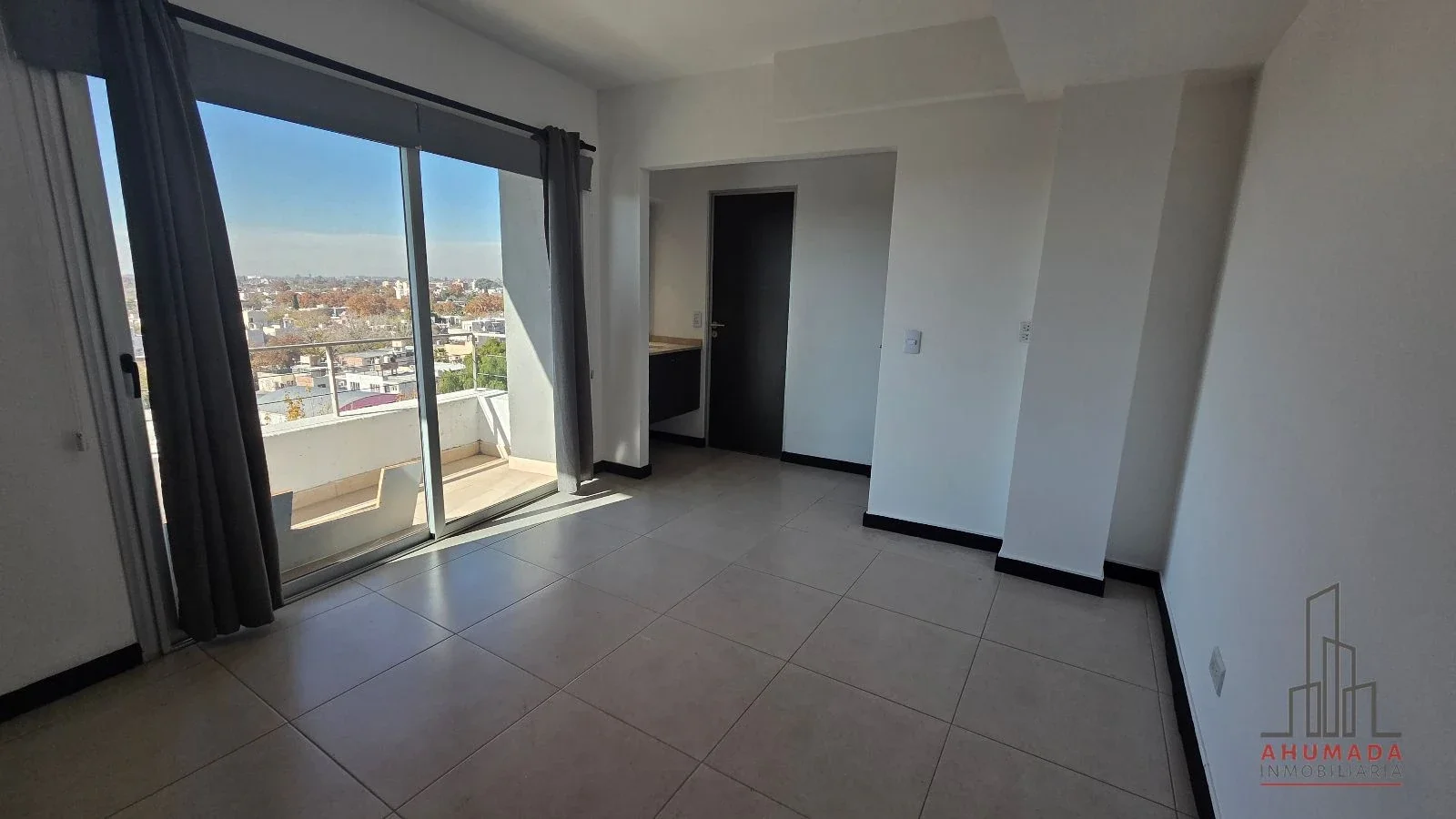 Departamento en venta de 2 dormitorios c/ cochera en Godoy Cruz - Imagen 5