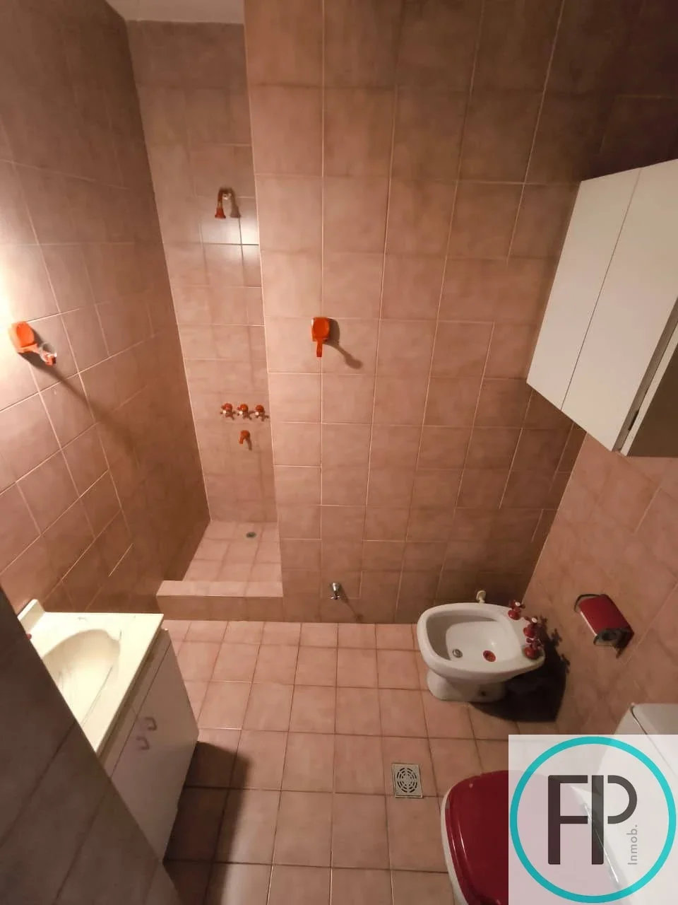 Casa en venta c/ cochera en Liniers - Imagen 3
