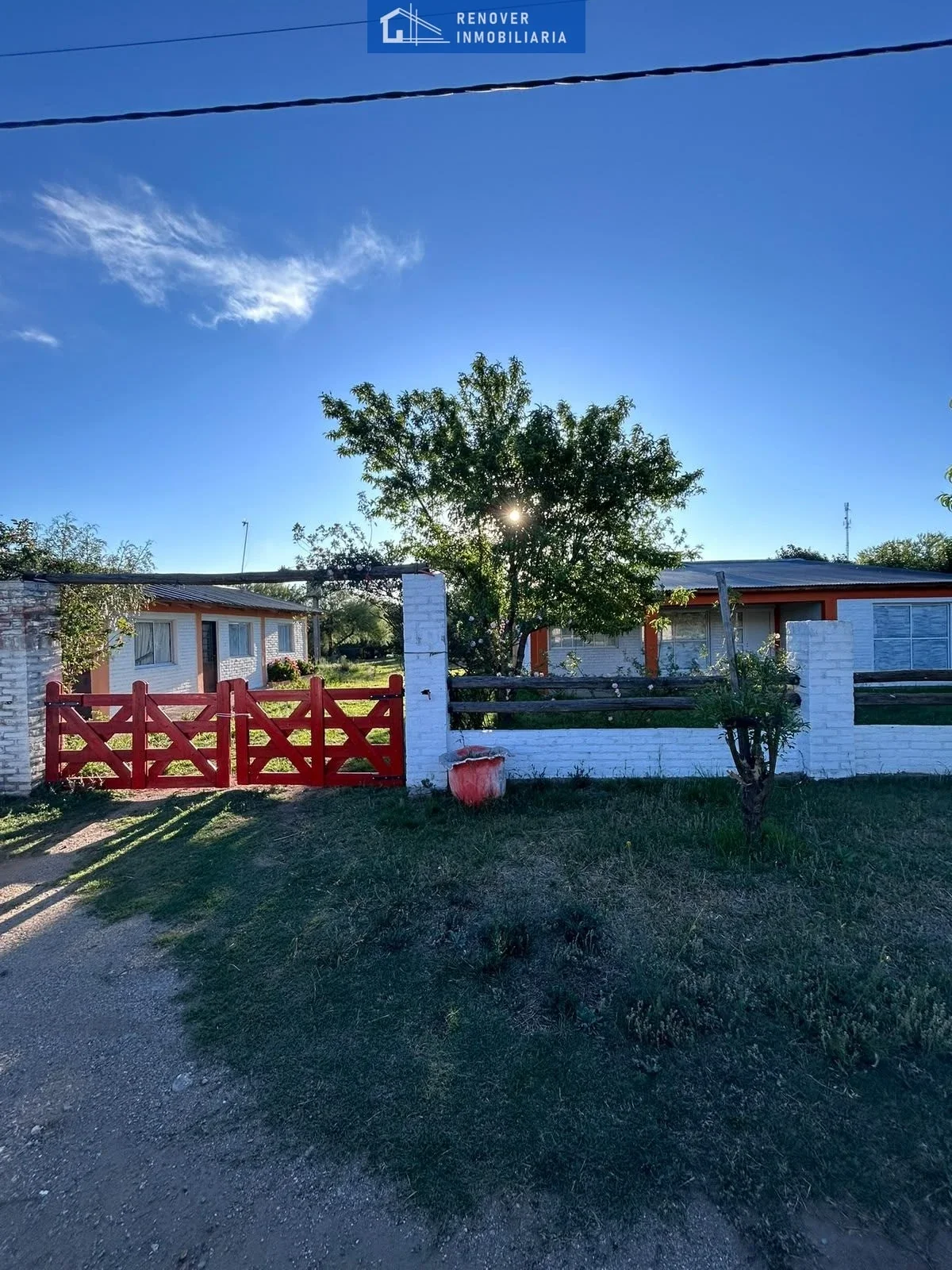 Casa en venta c/ dos departamentos en Carpintería - Imagen 3