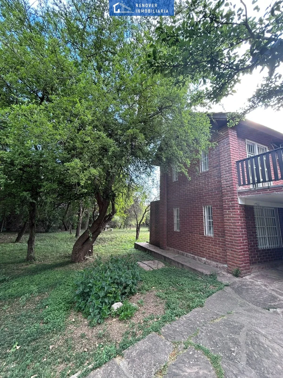 Dúplex en venta c/ cochera en Carpintería - Imagen 1