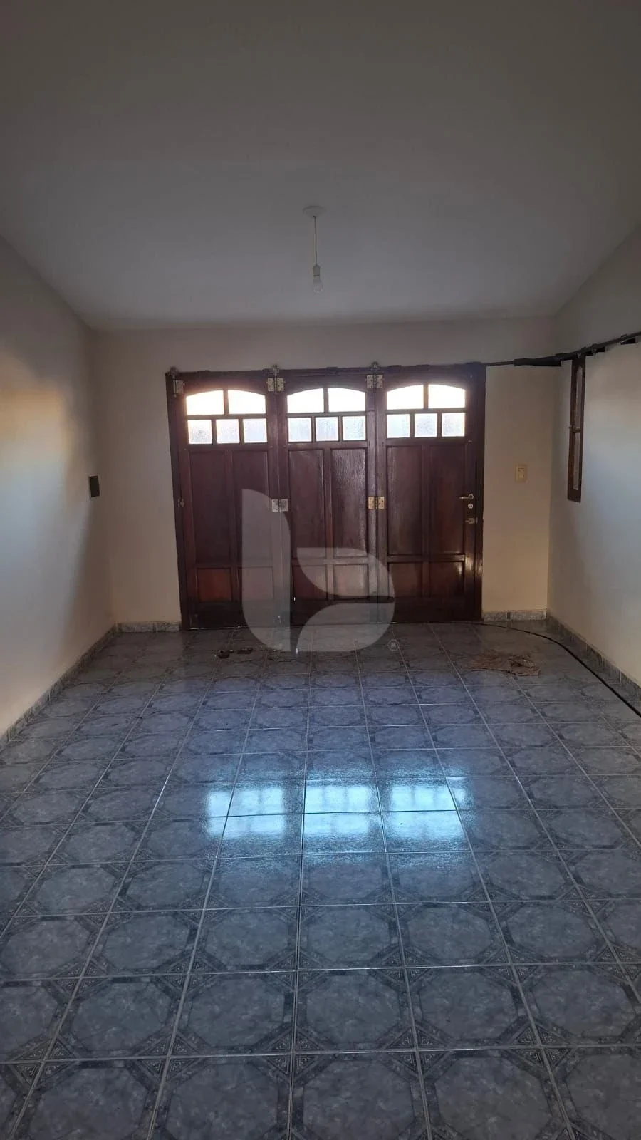 Casa en Alquiler de 2 Dormitorios c/ cochera - Imagen 5