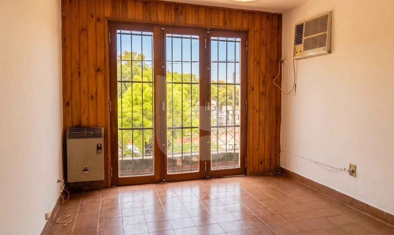 2 casas en venta c/ cochera - Juan B. Justo 609 - Imagen 2