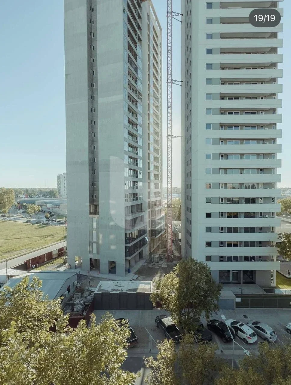 Departamento en venta Torre Sofitel 2 dormitorios C/Cochera - Imagen 1